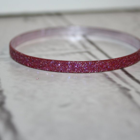 Beautiful pink sparkling bangle bracelet 2.5" wide - Picture 2 of 3